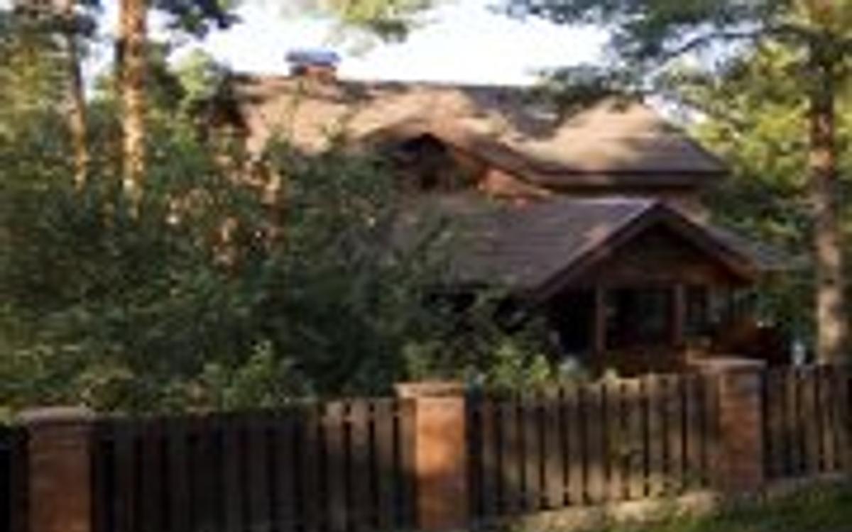 Дом у озера